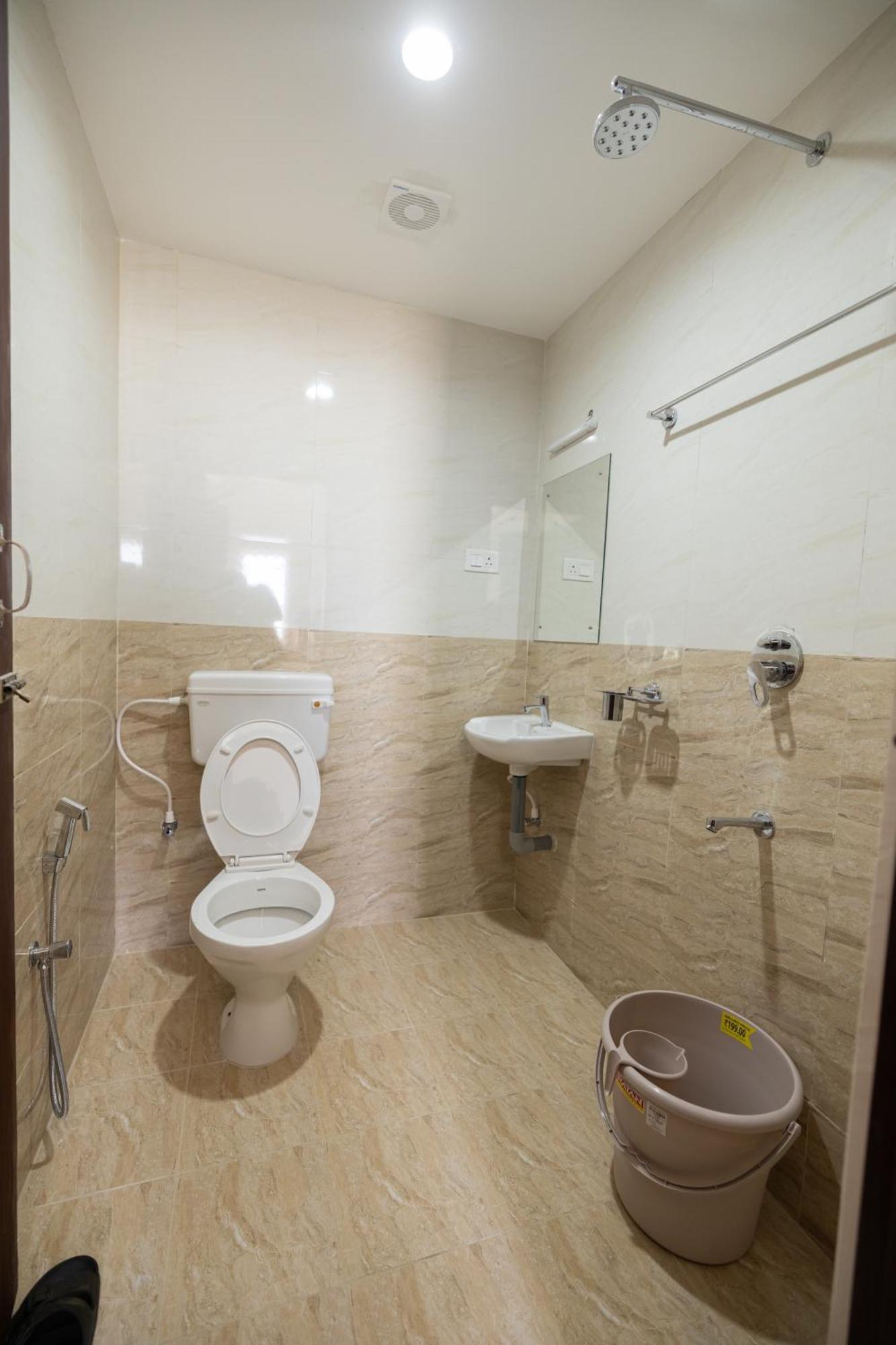 Viba Residency Otel Coimbatore Dış mekan fotoğraf